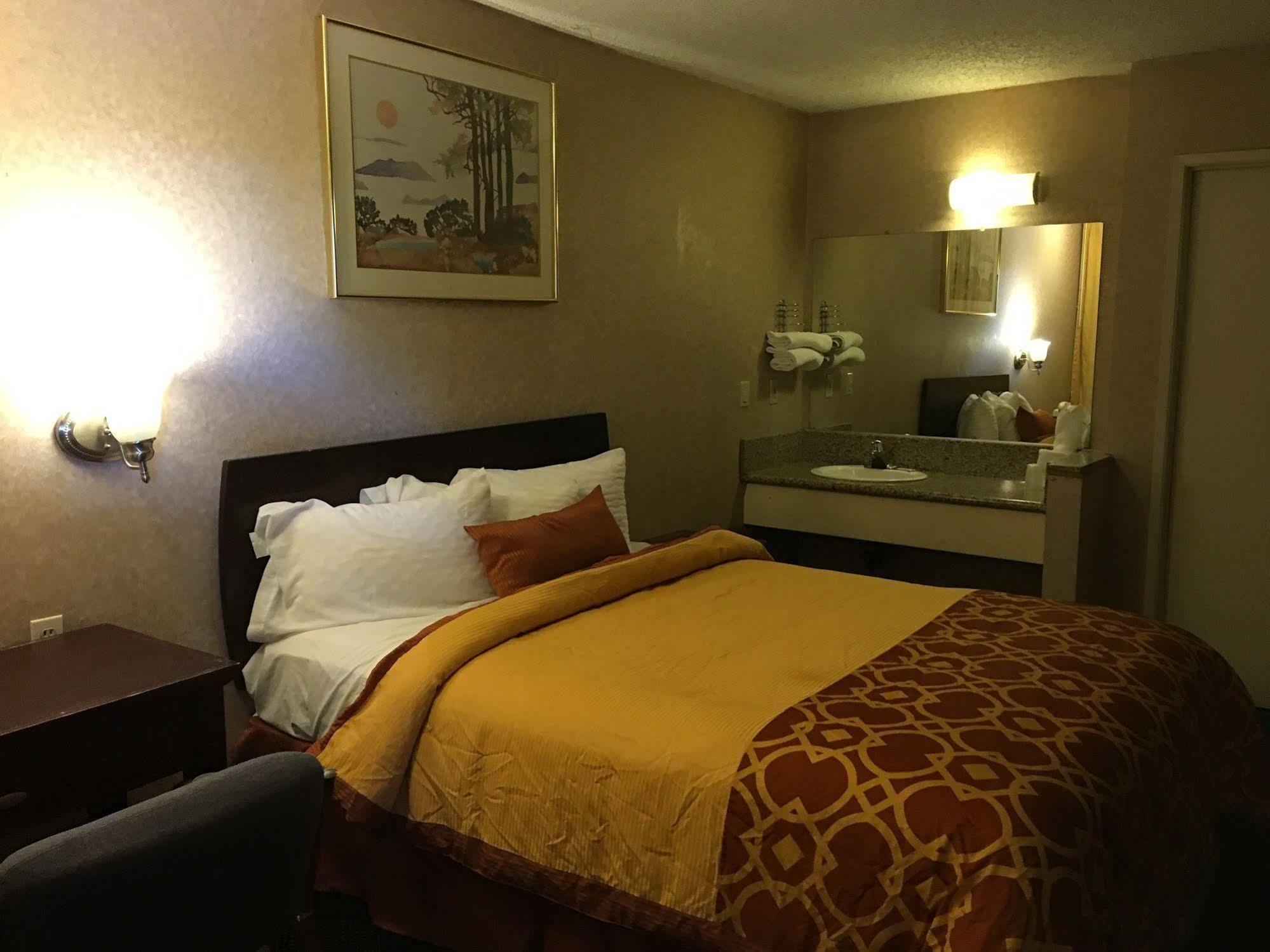 Executive Suites Inn Westminster Extérieur photo