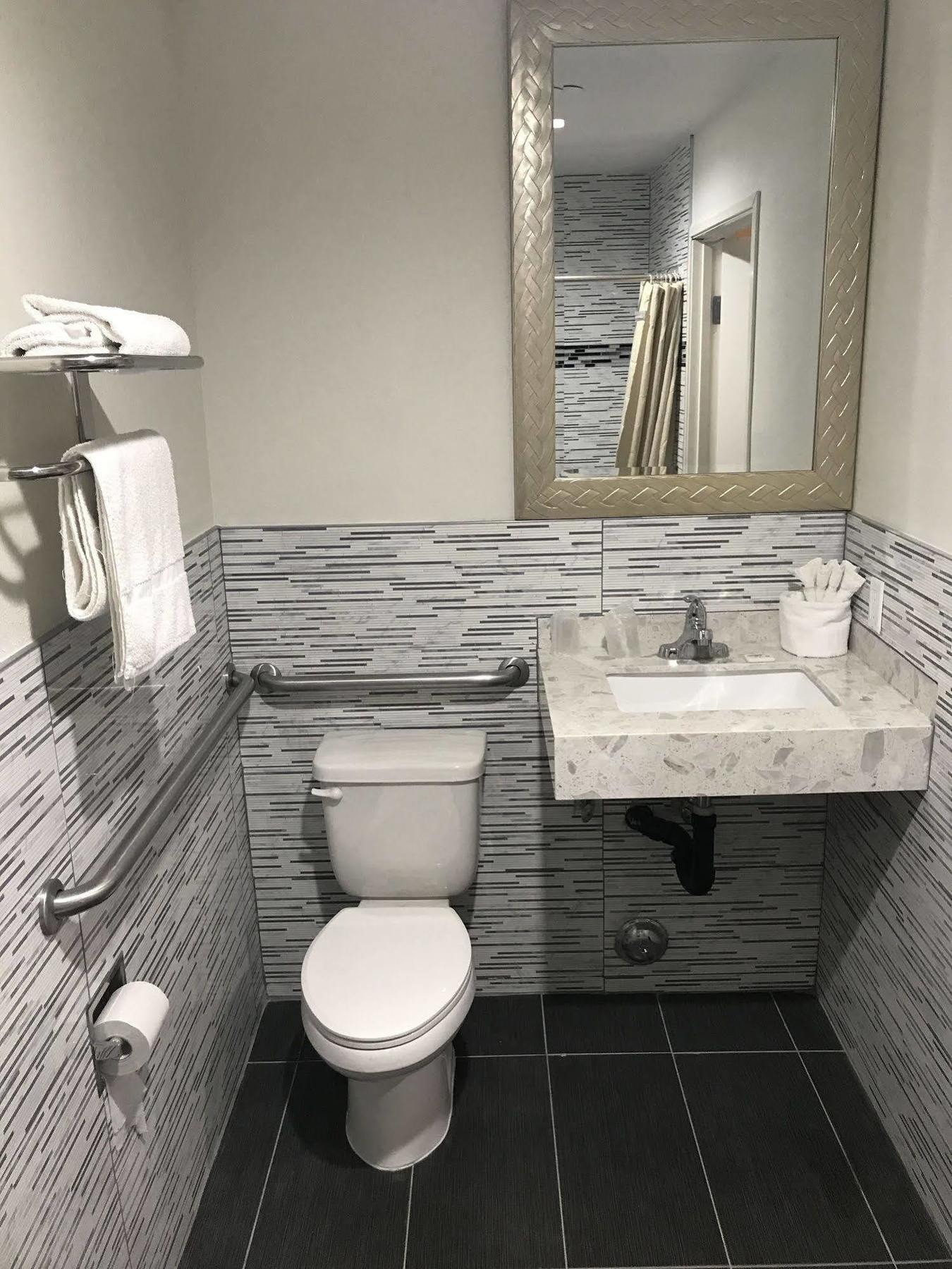 Executive Suites Inn Westminster Extérieur photo